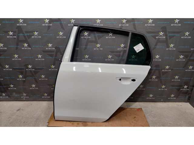 Двері задні ліві 5K6833055K Volkswagen Golf 6 хетчбек бу